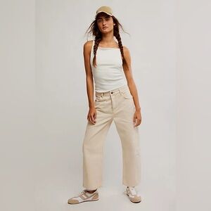 (Q5) We The Free Deep Trance boyfriend jeans in bone-colored corduroy, Sz 29 w